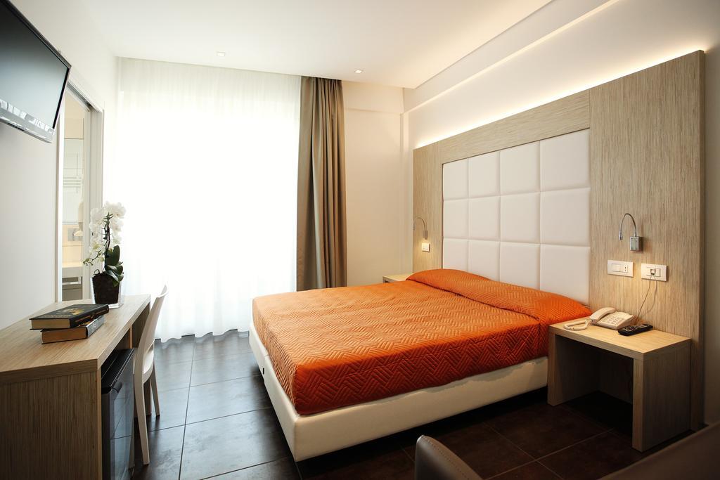 Hotel Fantasy Riccione Chambre photo